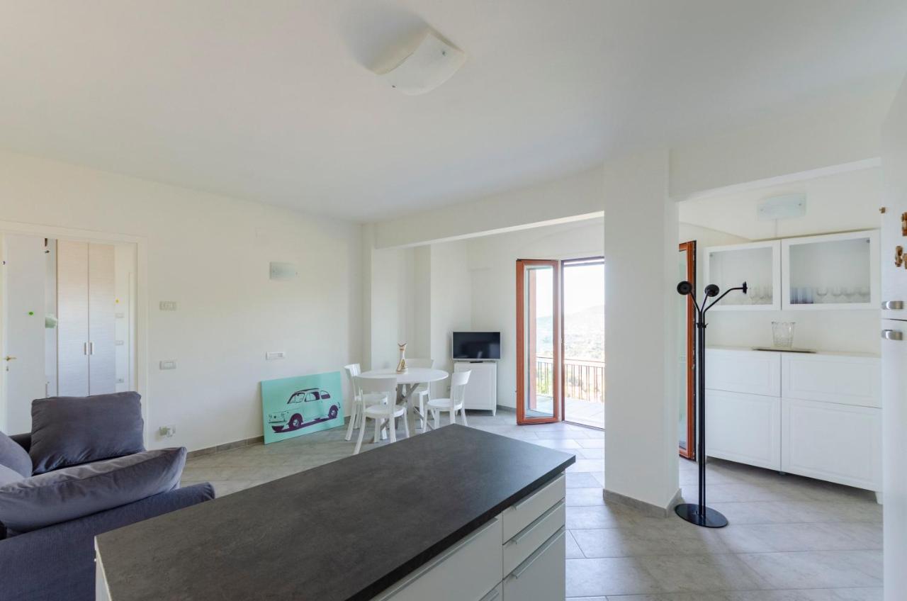 Joivy Vista Mondo Apartment Rapallo Luaran gambar