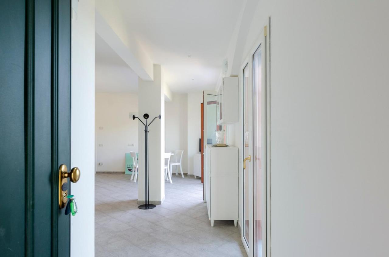 Joivy Vista Mondo Apartment Rapallo Luaran gambar